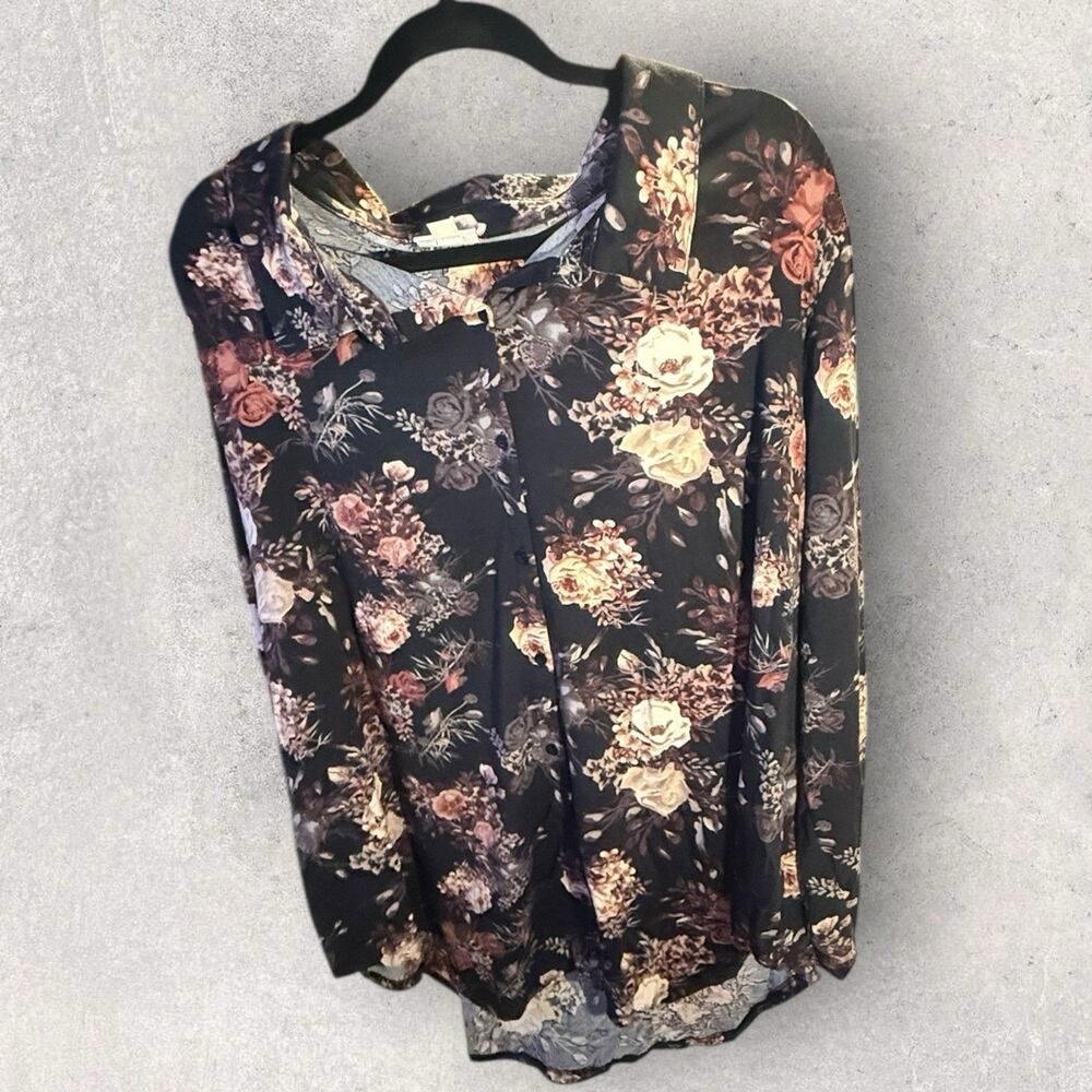 Lularoe Valentina 3XL-Long Sleeve Button Up Shirt Black Floral Print NWT